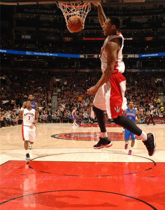 这反映了球 这反映了球