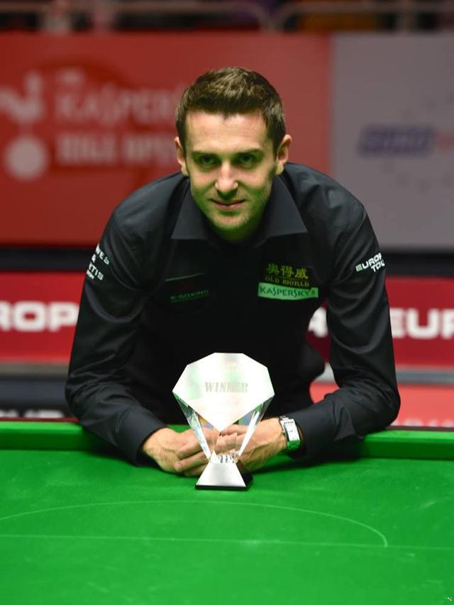 在这个大背 在这个大背