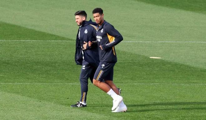 南京世界室内田径锦标赛：朱亚明三级跳远摘银.