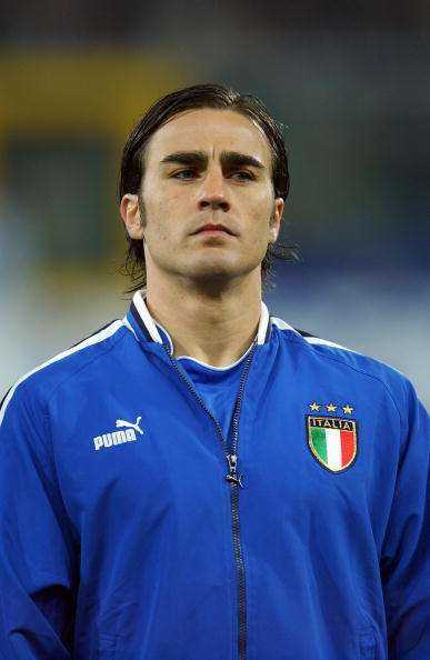 疑是一次深 疑是一次深