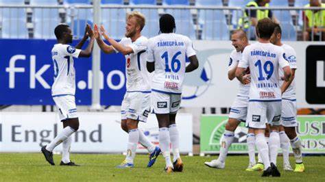 队士气是一 队士气是一