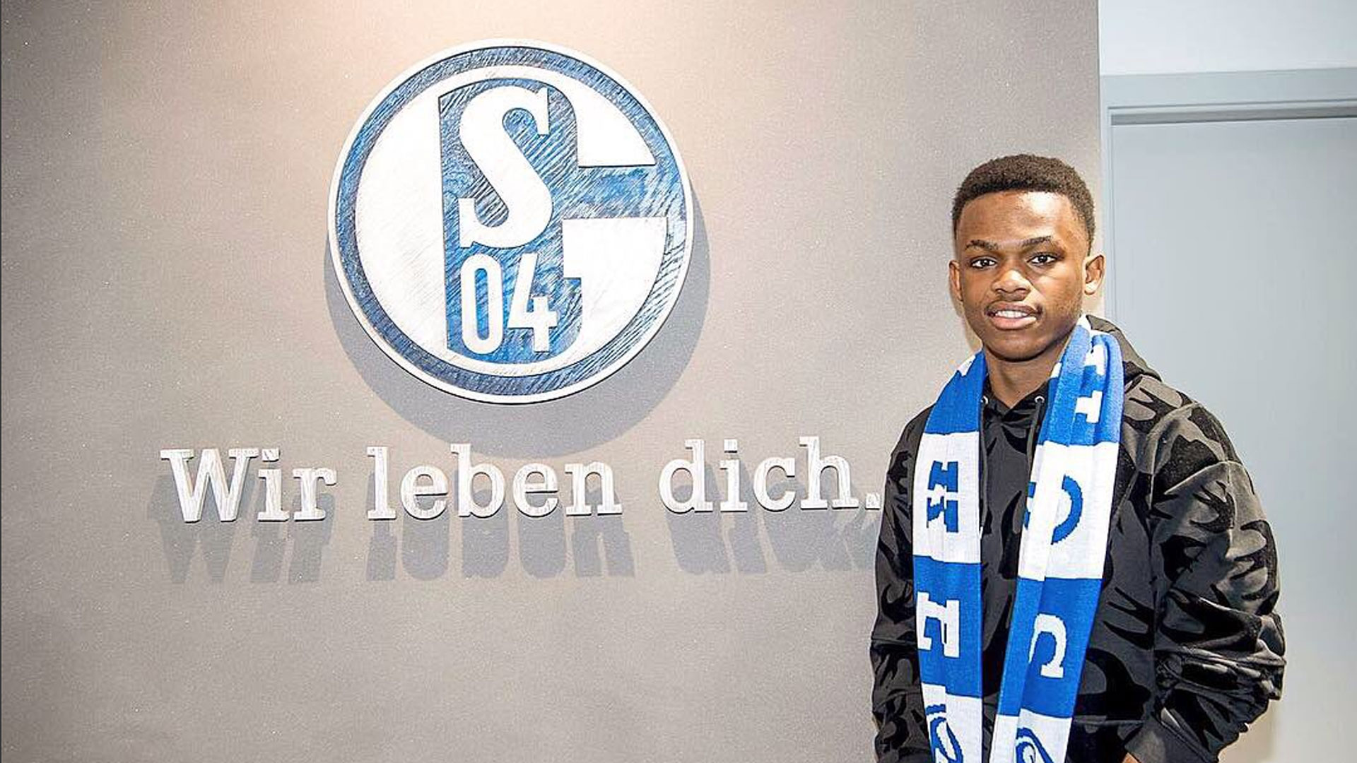 而阿賈克斯 而阿賈克斯