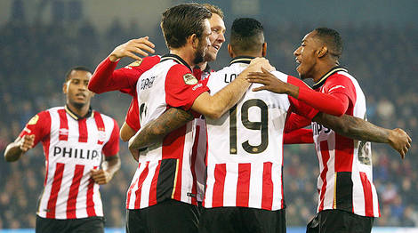 在现代足球 在现代足球