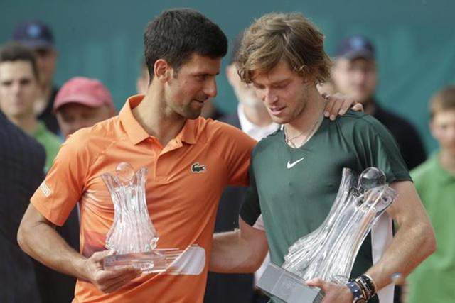 以日本队为 以日本队为